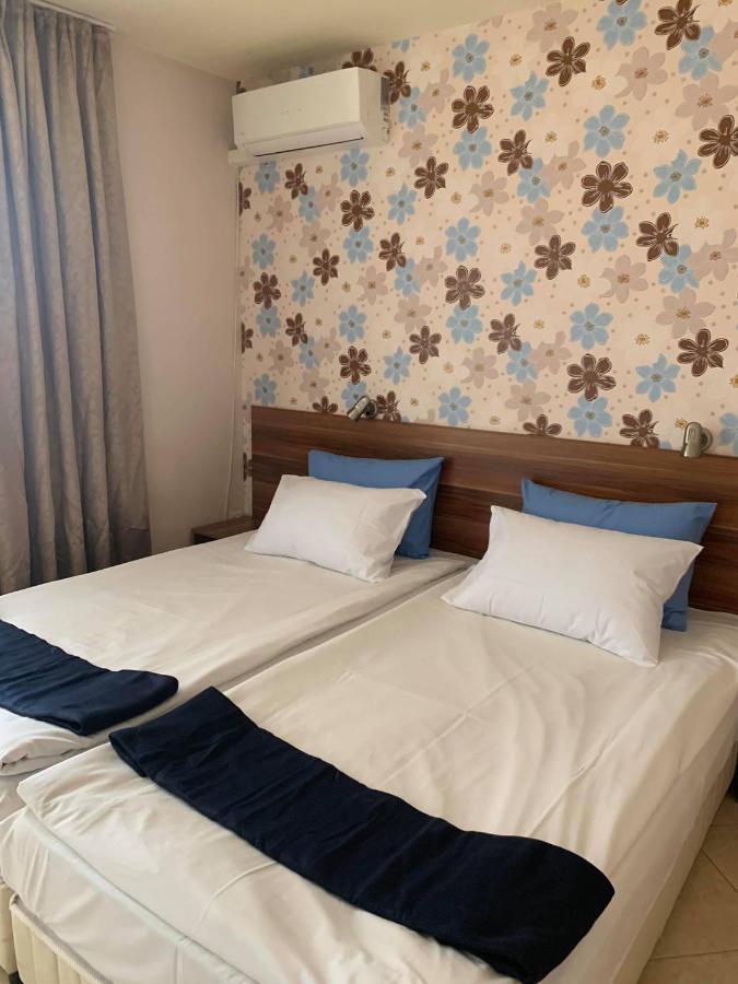 Семеен хотел Брилянс - Family Hotel Brilliance Варна Екстер'єр фото