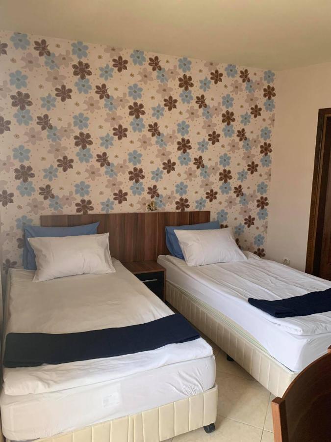 Семеен хотел Брилянс - Family Hotel Brilliance Варна Екстер'єр фото