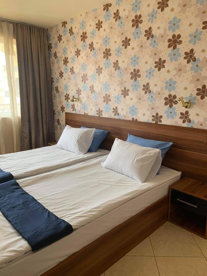 Семеен хотел Брилянс - Family Hotel Brilliance Варна Екстер'єр фото
