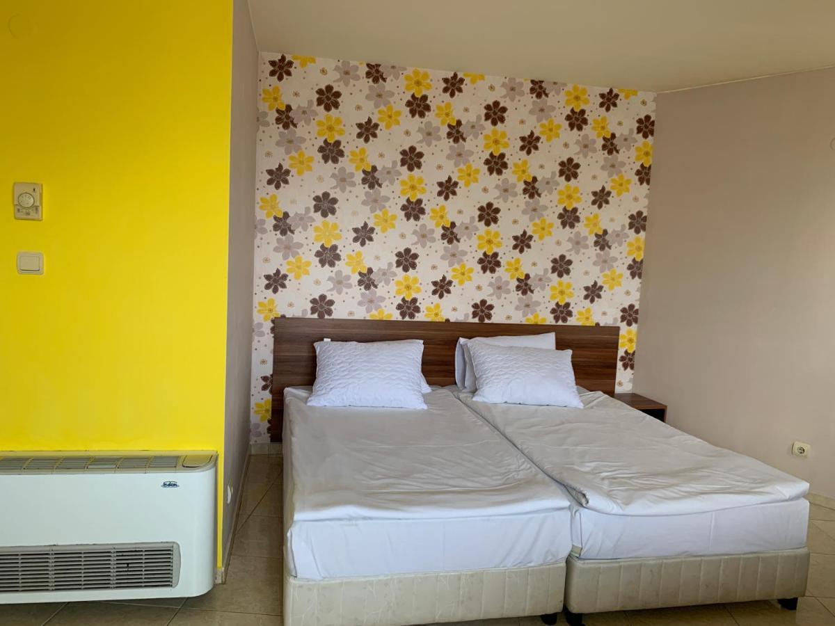 Семеен хотел Брилянс - Family Hotel Brilliance Варна Екстер'єр фото